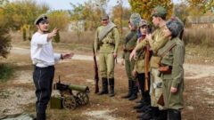 В Ефремове презентовали фильм к 150-летию Ивана Бунина В Ефремове презентовали фильм к 150-летию Ивана Бунина