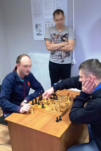 В Узловой в исправительном центре осужденные провели шахматный турнир