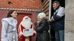 Туляки отправили мариупольцам 1500 новогодних подарков