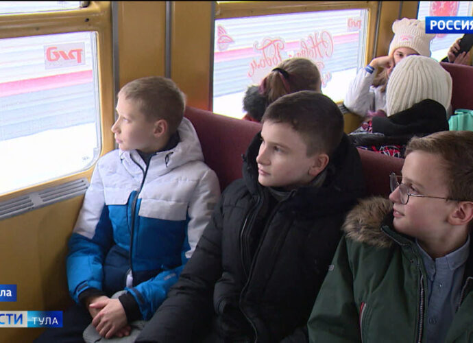 Детям провели урок безопасности в мотрисе