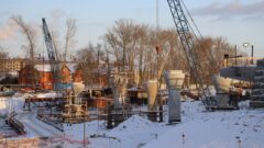 Новый мост через Упу готов на 40%