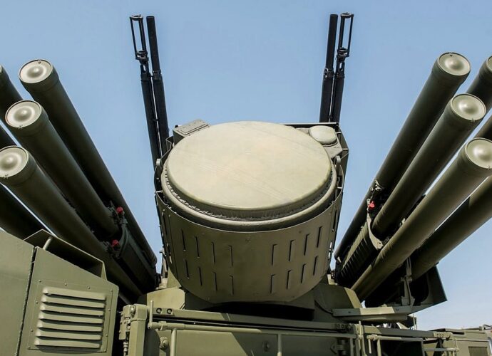Тульские «Панцири» могут встать на защиту нефтеперерабатывающих заводов