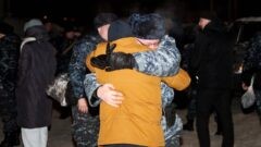 Отряд тульских полицейских вернулся из командировки на Северный Кавказ Отряд тульских полицейских вернулся из командировки на Северный Кавказ