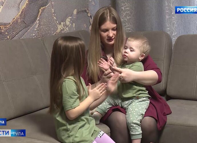 «Главное, что он жив, а мы его любим и ждём». Как в Туле помогают семьям участников СВО