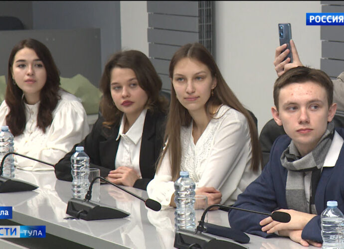 219 студентов из вузов Тульской области стали участниками девятого сезона всероссийской олимпиады «Я – профессионал».