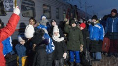 Школьники из Белгородской области прибыли в Тулу. Фоторепортаж Школьники из Белгородской области прибыли в Тулу. Фоторепортаж