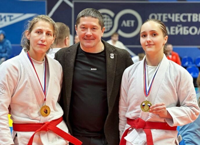 Туляки завоевали 8 медалей на чемпионате и первенстве России по джиу-джитсу