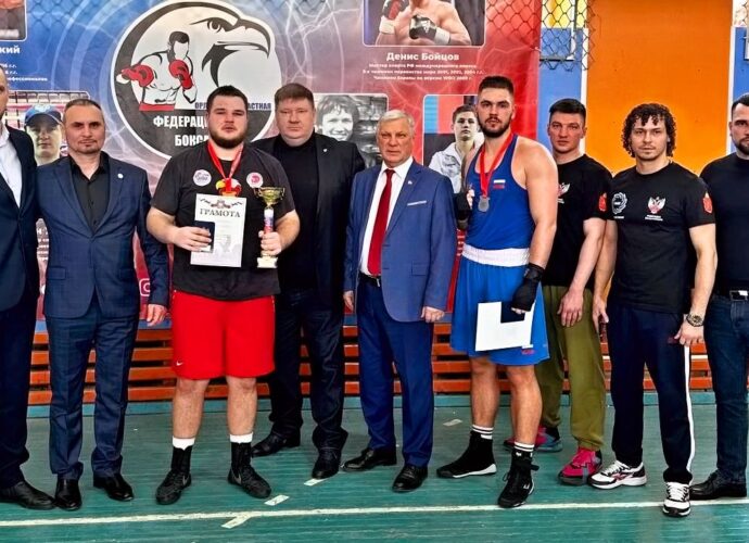 Тульский боксёр Иван Онищенко выиграл первенство ЦФО