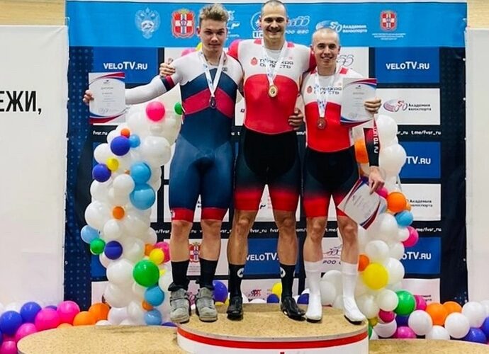Александр Дубченко завоевал третье «золото» в Омске