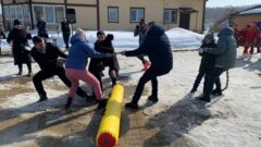 С хороводами, соломенными боями и блинами: в Туле отпраздновали широкую Масленицу