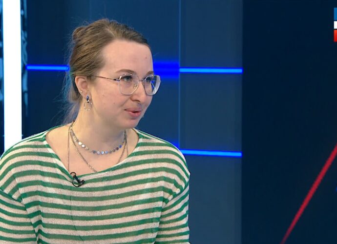 Как замотивировать ребенка читать, рассказала руководитель книжного клуба