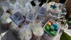 Туляки передали в зону СВО сотни пасхальных куличей