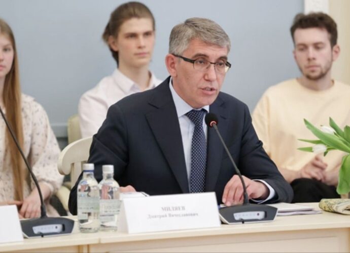 Дмитрий Миляев принял участие в заседании Попечительского совета музея "Поленово"