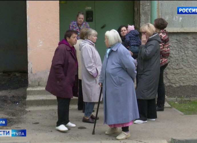 Укрытие в многоэтажке заполнилось нечистотами