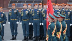 На площади Ленина в Туле состоялся военный парад