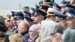 На площади Ленина в Туле состоялся военный парад