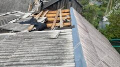"Перевернул все, что было во дворе": жители жалуются на ураган "Перевернул все, что было во дворе": жители жалуются на ураган