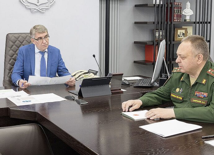 Военком Тульской области доложил Дмитрию Миляеву о ходе весеннего призыва