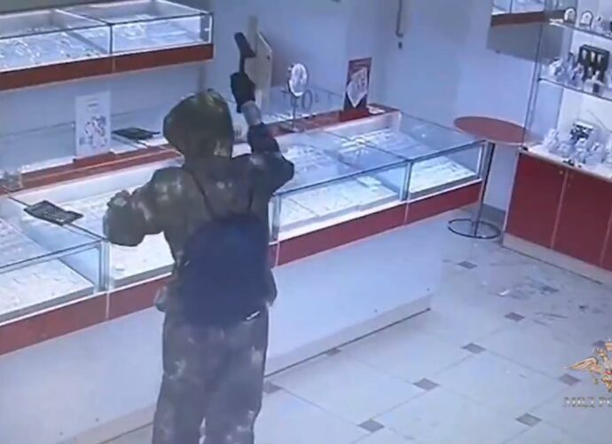 Преступников, ограбивших ювелирку в Узловой, задержали в Москве
