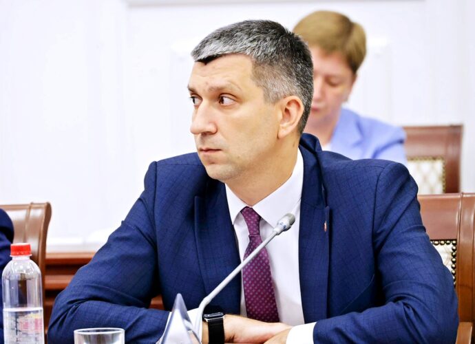 Ярослав Раков