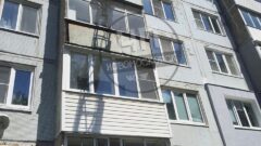 В Новомосковске пожарные спасли с балкона 4 этажа кошку