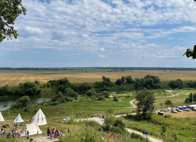 Самый маленький город области вернулся в Средневековье