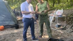 Фрагменты изразцов XVIII века нашли тульские археологи в усадьбе Нарышкиных