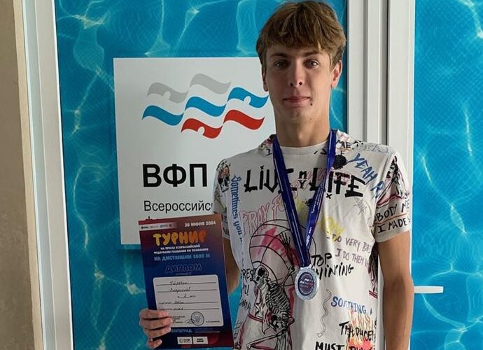 Тульский пловец Владислав Утробин показал второй результат в Волгограде