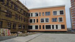 Дмитрий Миляев и Сергей Кравцов проинспектировали строительство школы в Туле