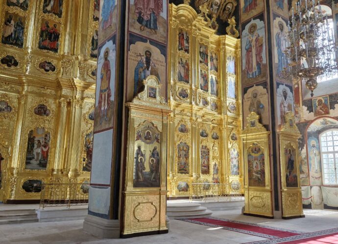 Реставрация Успенского собора окончена. Когда его откроют?
