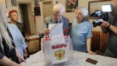 101-летний ветеран Великой Отечественной Николай Кульпов проголосовал на выборах