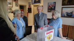 101-летний ветеран Великой Отечественной Николай Кульпов проголосовал на выборах