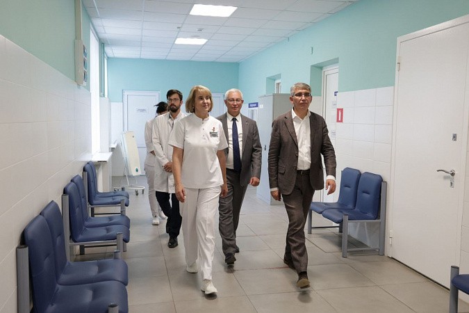 В самую крупную больницу Тулы передали 7 автомобилей