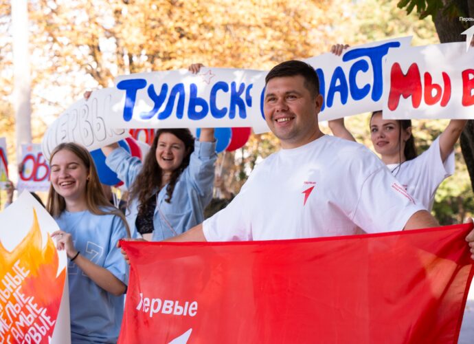 Тульские команды отличились на финальном этапе Всероссийской военно-патриотической игры "Зарница 2.0" в Волгоградской области.