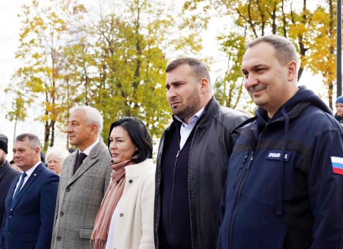 В Ефремове открыли обновлённый парк имени Бунина