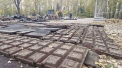 Самый большой детский городок в Центральном парке Тулы разобран Самый большой детский городок в Центральном парке Тулы разобран