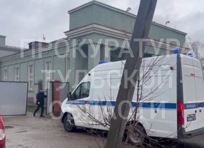 Управляющий коттеджным поселком «Солнечный» получил срок за вымогательство с жителей