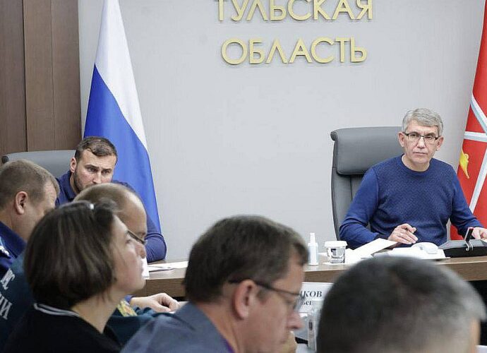 Миляев: В понедельник школы и детсады должны начать работу в штатном режиме