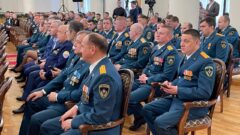 Тульских спасателей наградили в честь профессионального праздника
