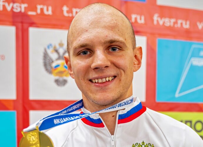 Тульский велогонщик Дмитрий Нестеров