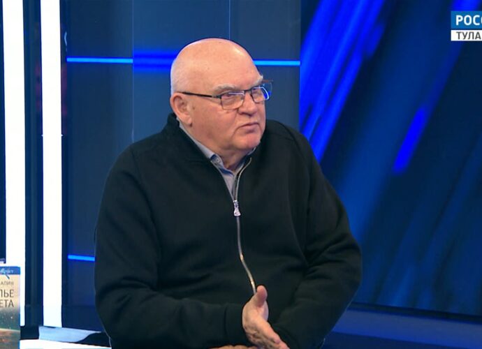 Александр Лапин: Человек сегодня постепенно возвращается в полуживотное