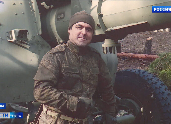 Парта героя -  кавалера ордена мужества Антона Шайденко появилась в тульской школе
