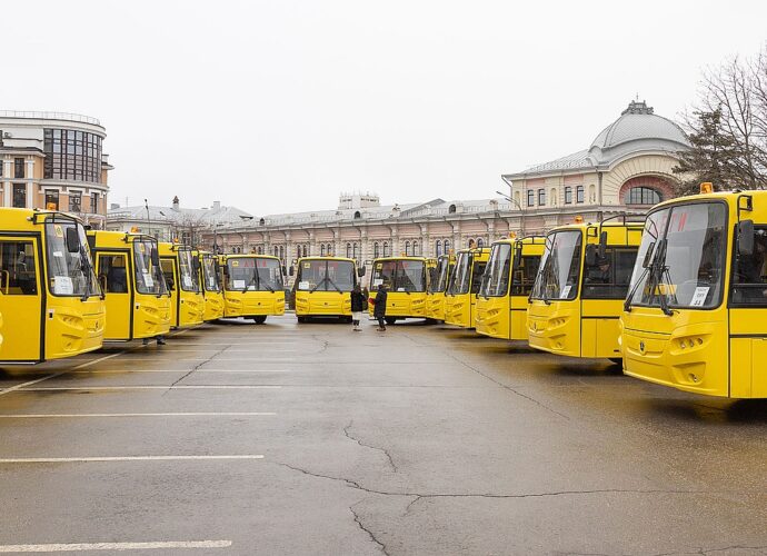 Тульские школы получили новые автобусы