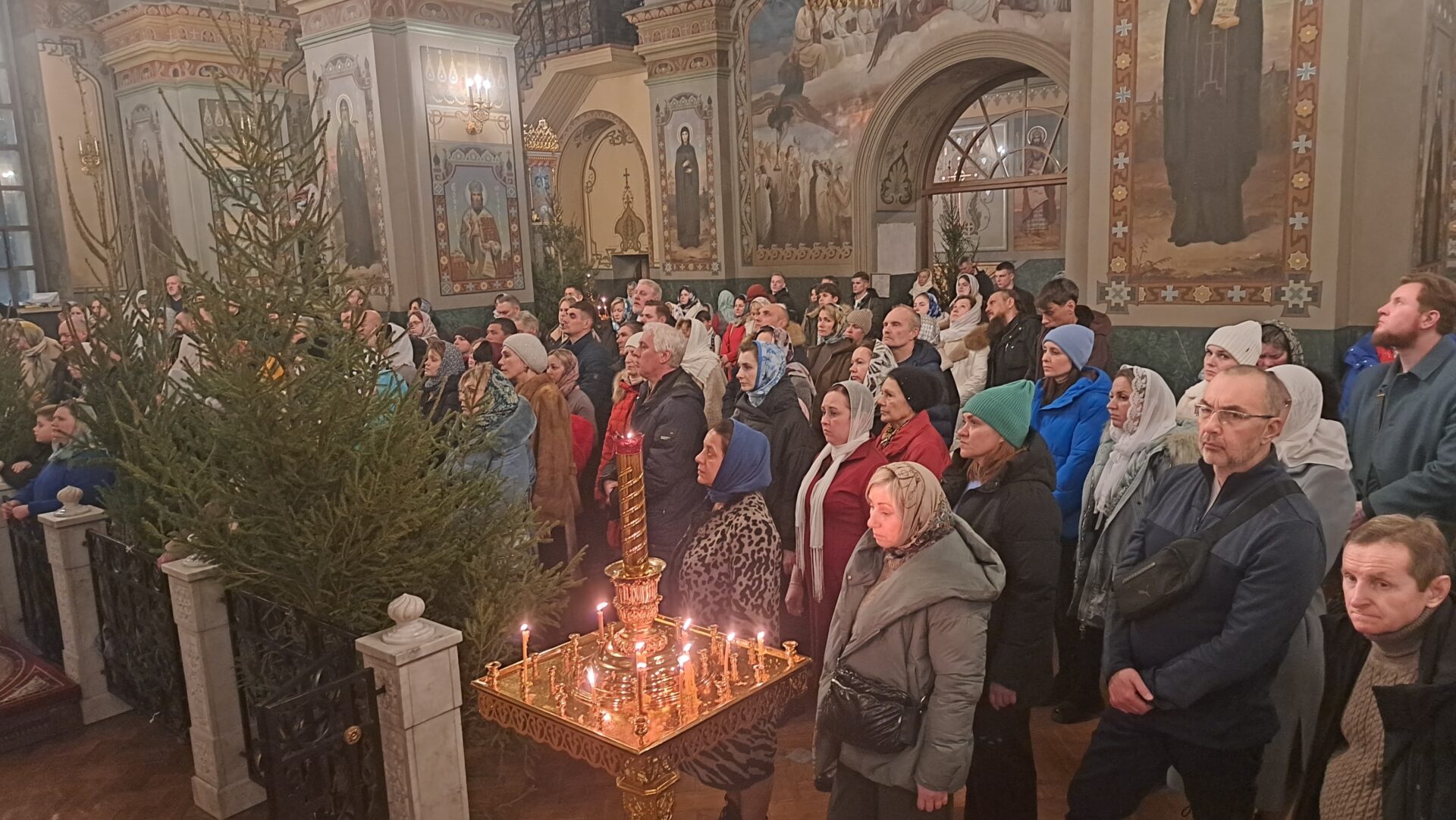 В храмах Тульской митрополии прошли праздничные Богослужения