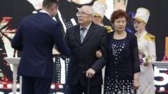 В Тульском музее оружия устроили «Армейскую свадьбу»