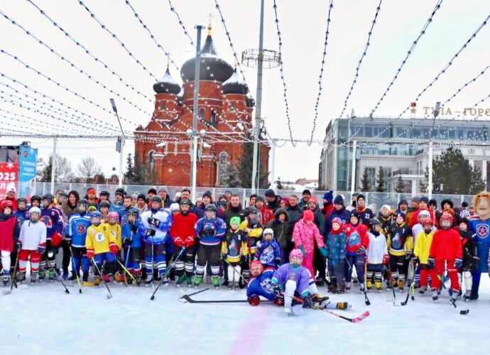 В Туле проходит фестиваль хоккейных семей