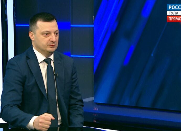 Выплата пенсионерам и инвалидам стала надбавкой к пенсии