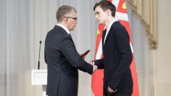 Дмитрий Миляев вручил награды тулякам, приближающим Победу