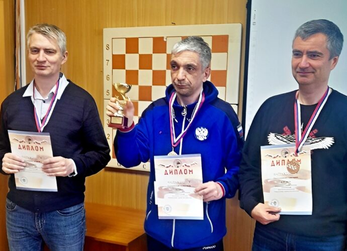 Александр Гетманский завоевал «золото» и «серебро» на чемпионате двух округов