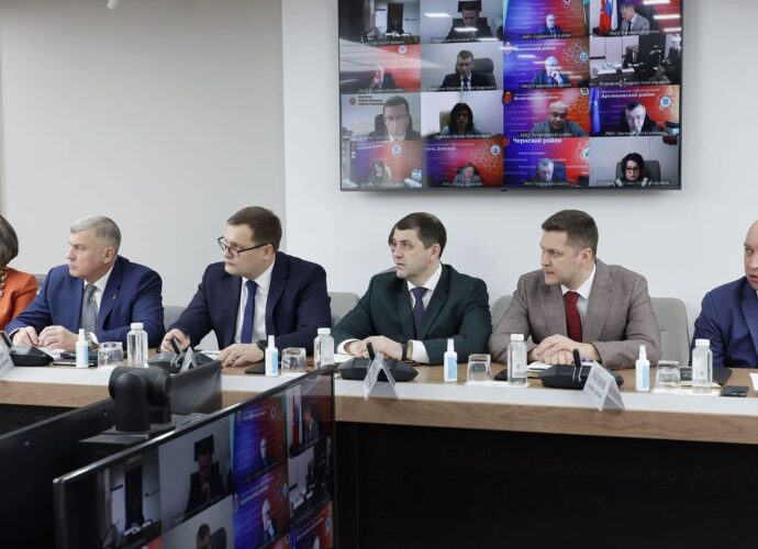В Тульской области внедрят электронное удостоверение ветеранов боевых действий